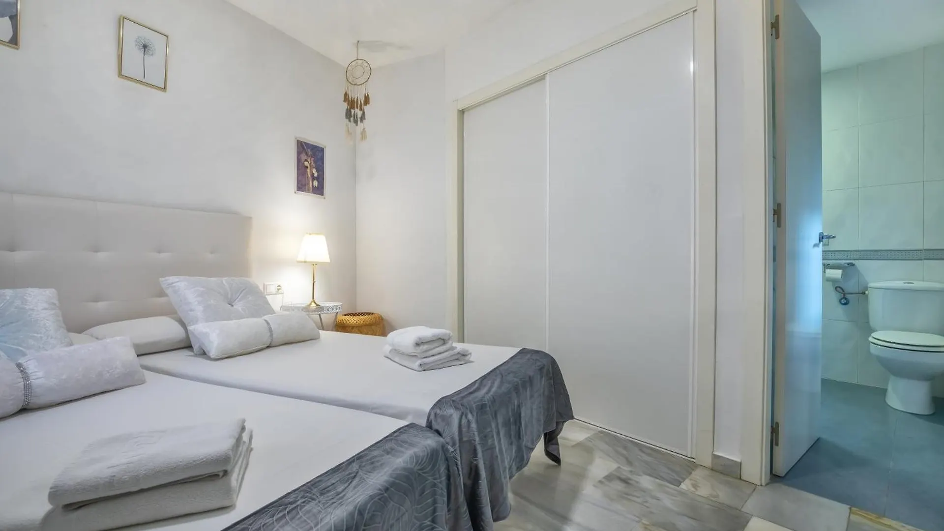Encanto En La Juderia: Apartamento Con Patio Cordoba Apartment