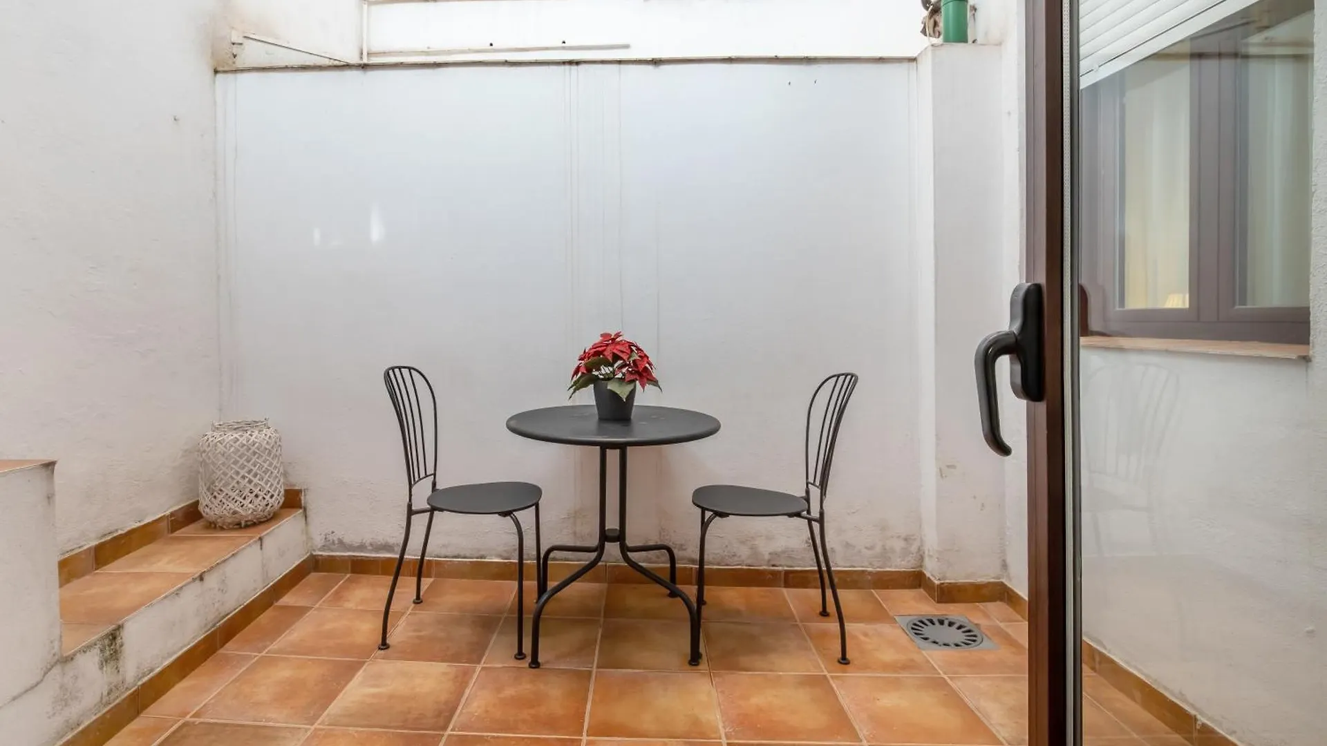 Encanto En La Juderia: Apartamento Con Patio Cordoba Spain