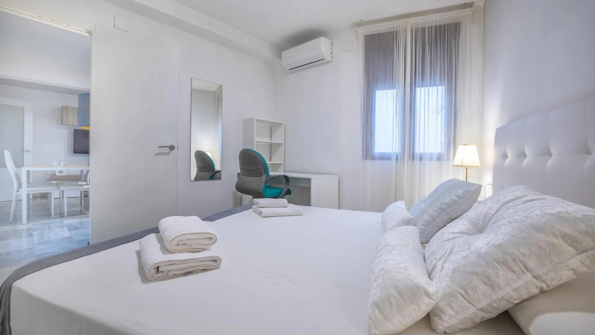Apartment Encanto En La Juderia: Apartamento Con Patio Cordoba Spain