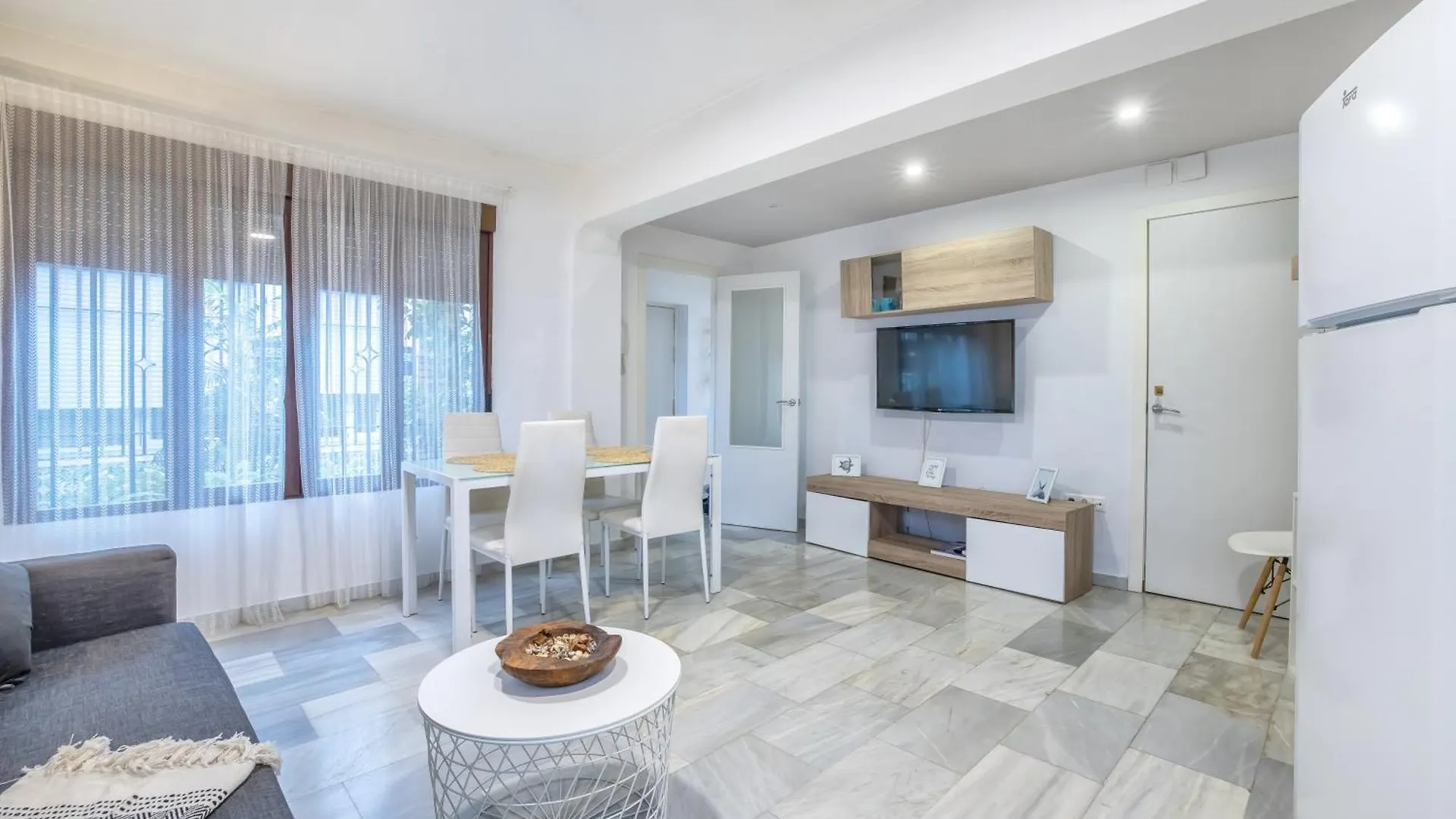 Encanto En La Juderia: Apartamento Con Patio Cordoba 0*,